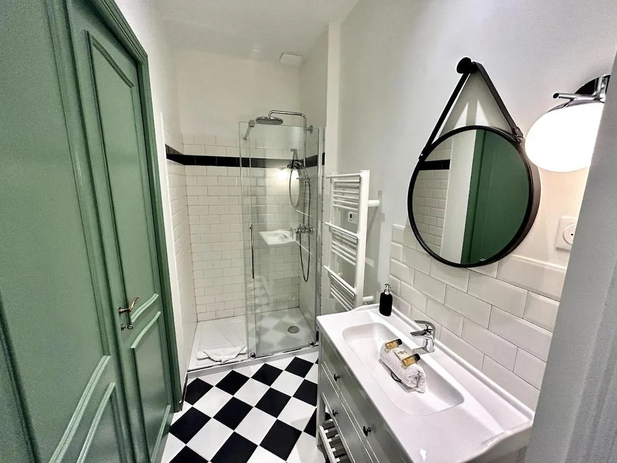 Valbonne Village, 2 Rooms Renovated Air Conditioned Lou Maia Apartment