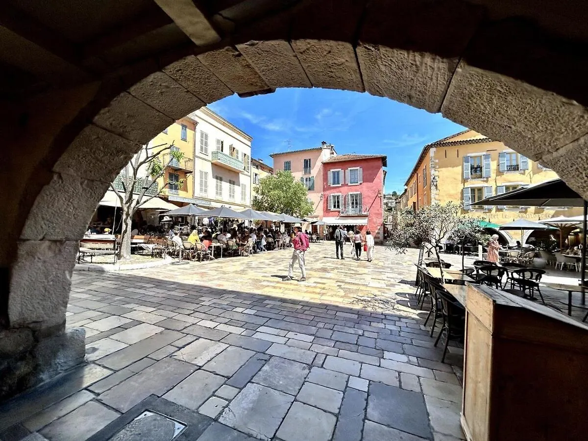 Valbonne Village, 2 Rooms Renovated Air Conditioned Lou Maia 0*,  France